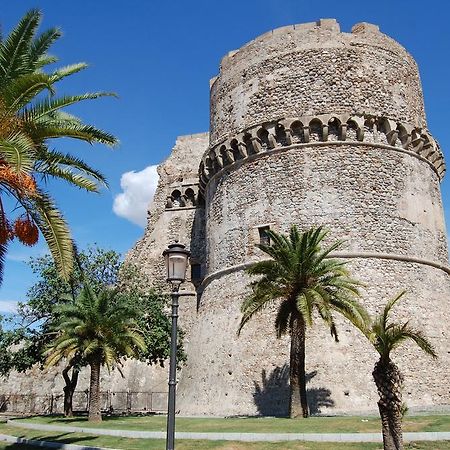 Aragonese Bed & Breakfast Reggio Calabria Exterior photo