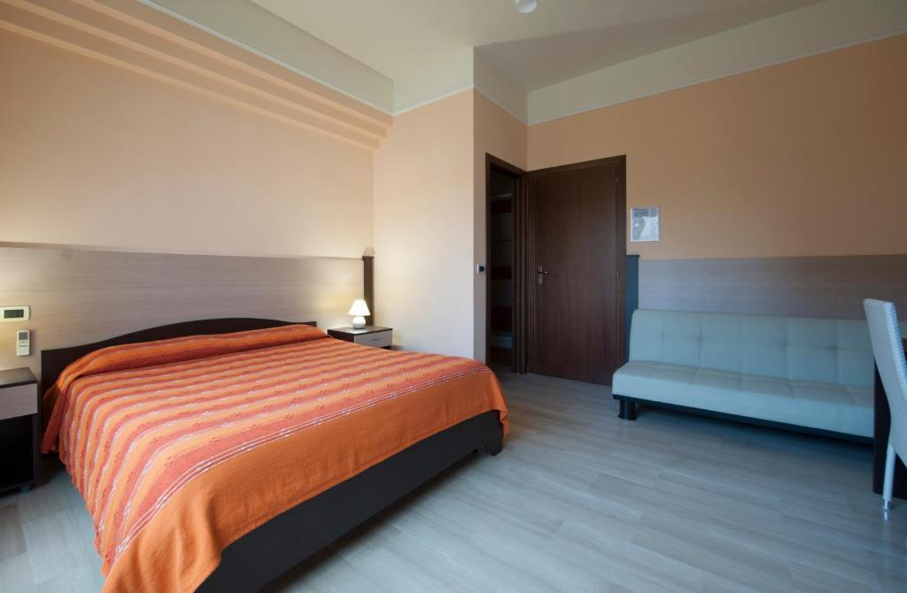 Aragonese Bed & Breakfast Reggio Calabria Room photo