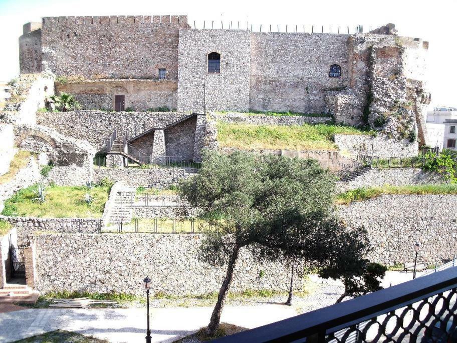 Aragonese Bed & Breakfast Reggio Calabria Exterior photo
